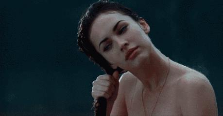 豪门、三角恋、车祸，隔着屏风偷情的狗血剧，这剧上瘾