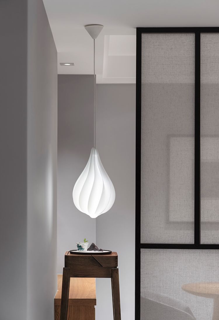 隔而不断的屏风设计,30公分的屏风