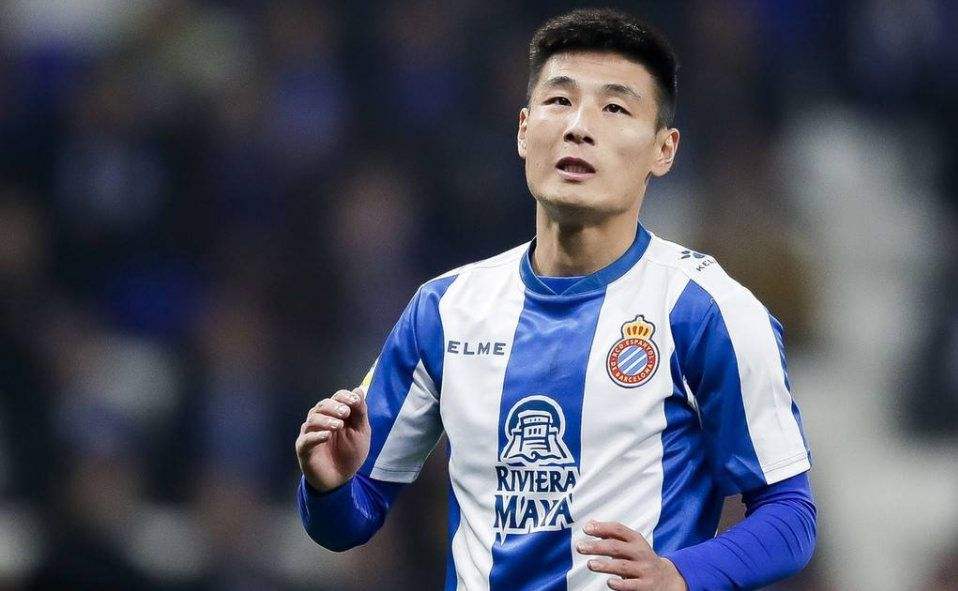 西甲首次中日pk武磊挑战亚洲标杆,欧洲足球武磊在欧洲高光时刻