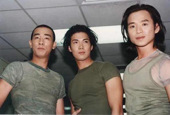 陈小春心路历程,陈小春捞金