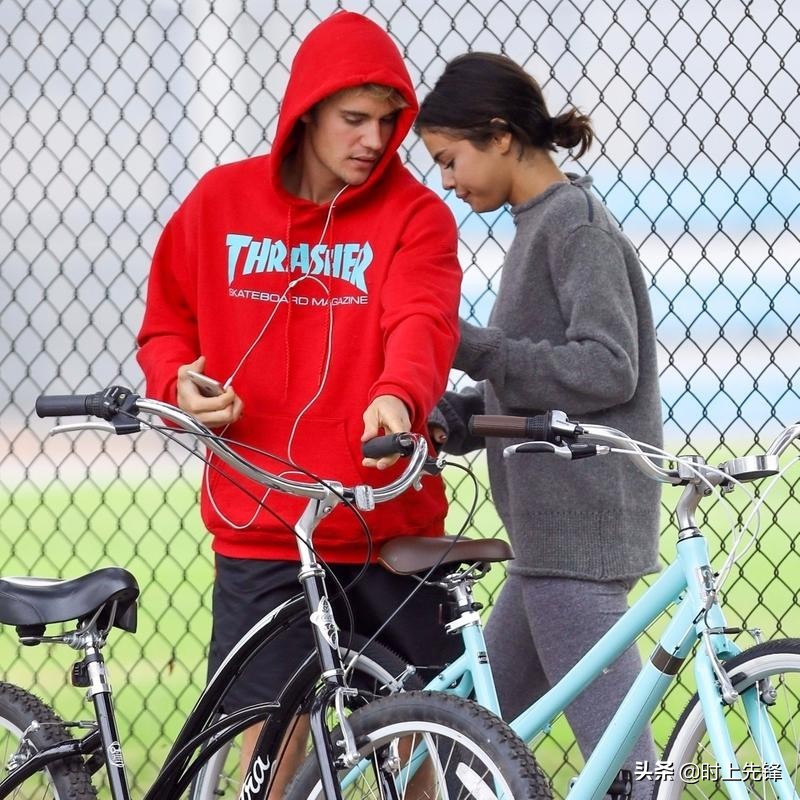 贾斯汀比伯ins点赞最多的照片,贾斯汀比伯微博账号