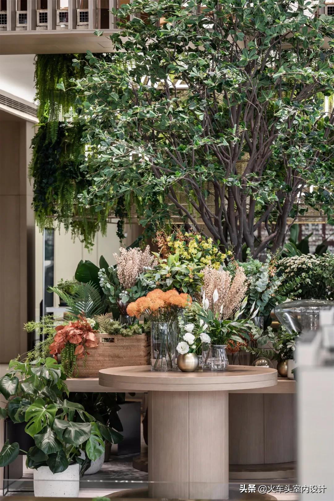 澶悏鍏冪浣滃搧,澶悏鍏冪