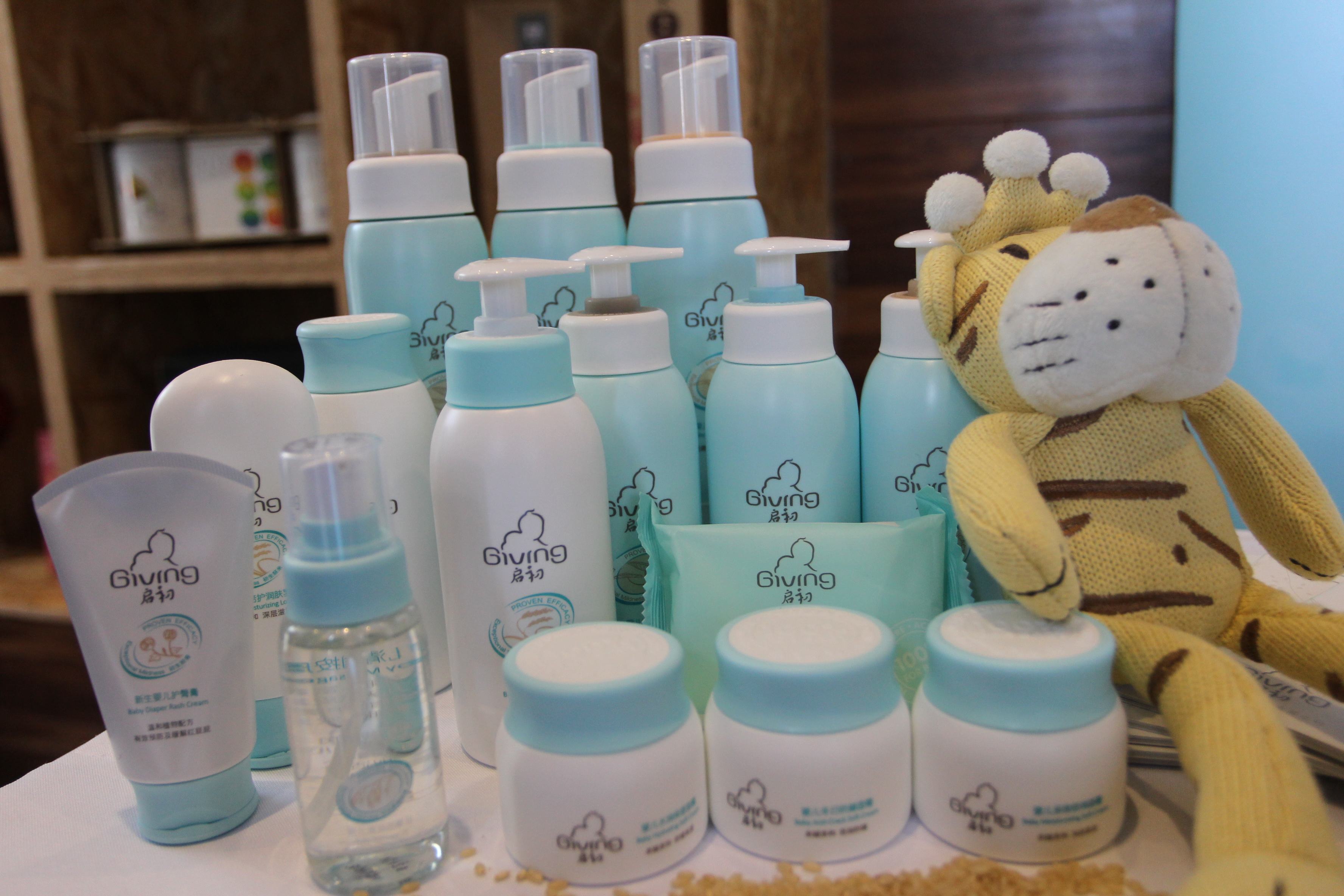 护肤国货彩妆推荐大牌,平价好用的彩妆新手用哪款比较好