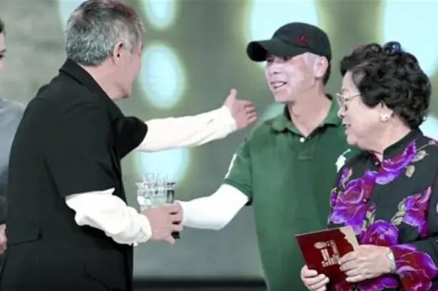 赵本山在央视发飙的经历,赵本山央视发飙事件是哪年