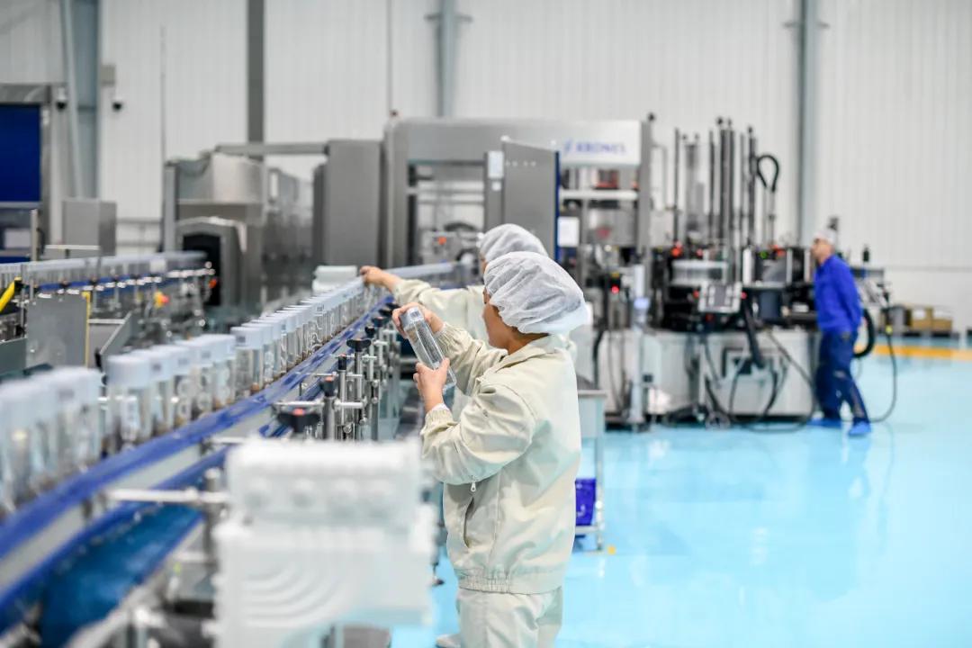 红牛是怎么火起来的,红牛成名历史