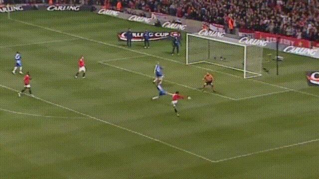 红魔曼联7号变迁,红魔7号传奇与魔咒