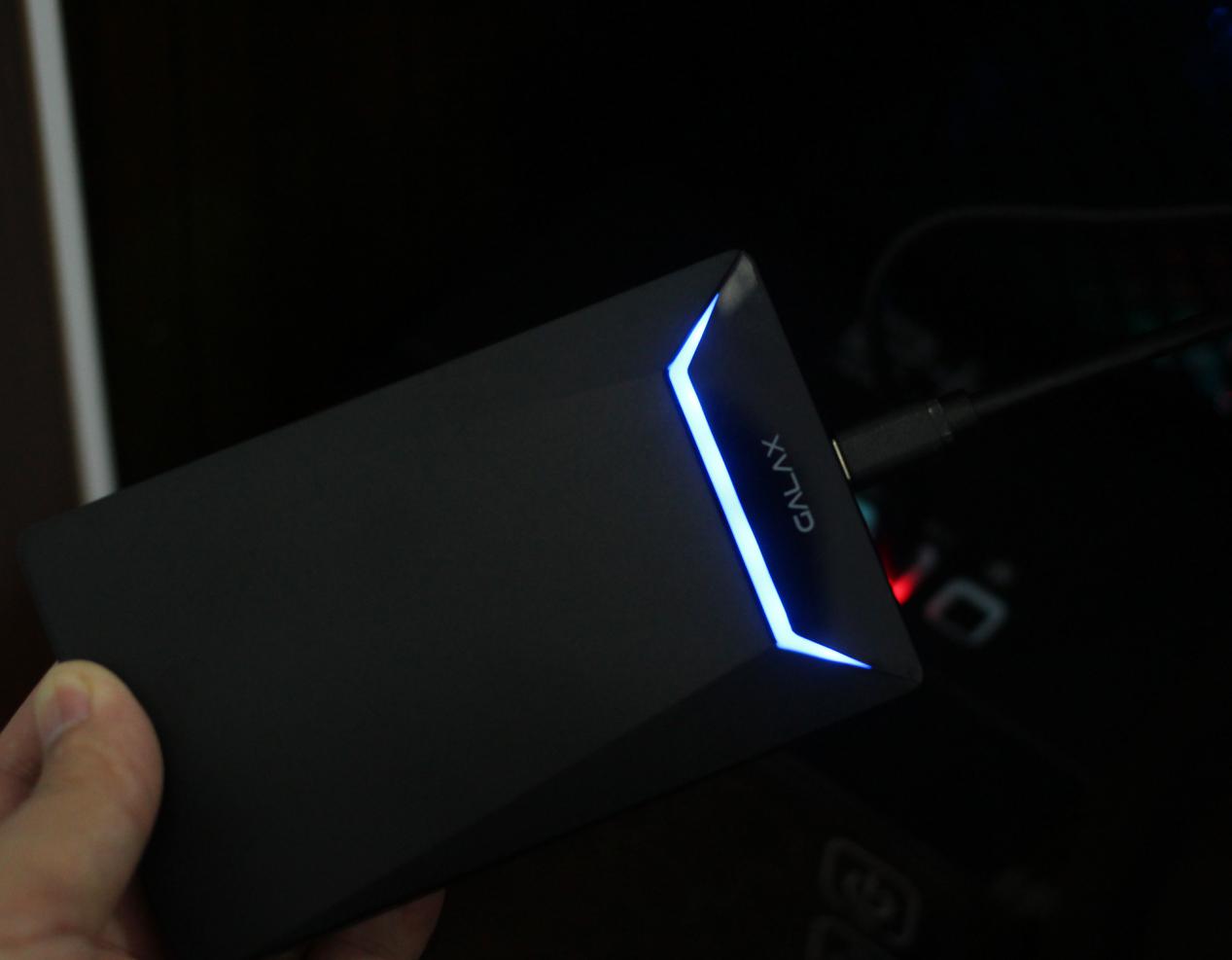 固态硬盘对比机械硬盘体验,移动固态硬盘和机械的区别