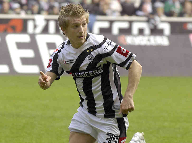 32岁14年生涯12队，昔日欧洲超级天才凉了！曾被球迷称为德国梅西