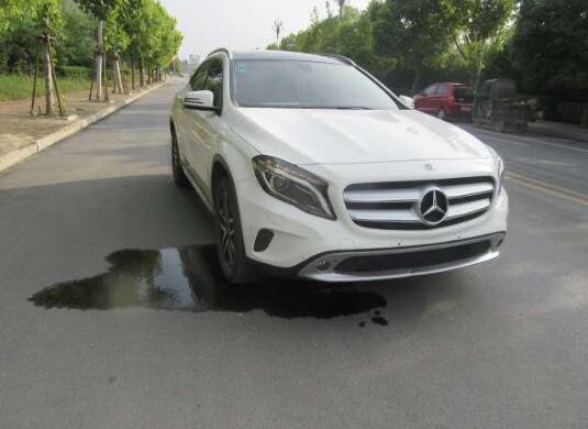 奔驰gla加速爆缸,奔驰gla缺缸会导致怠速不稳吗