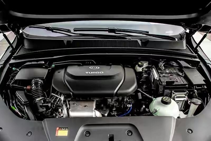 买朗逸低配好还是国产车好,10万买国产车还是买朗逸