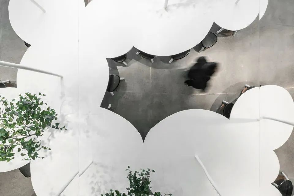 喜茶dp店和go店,喜茶dp店装修风格