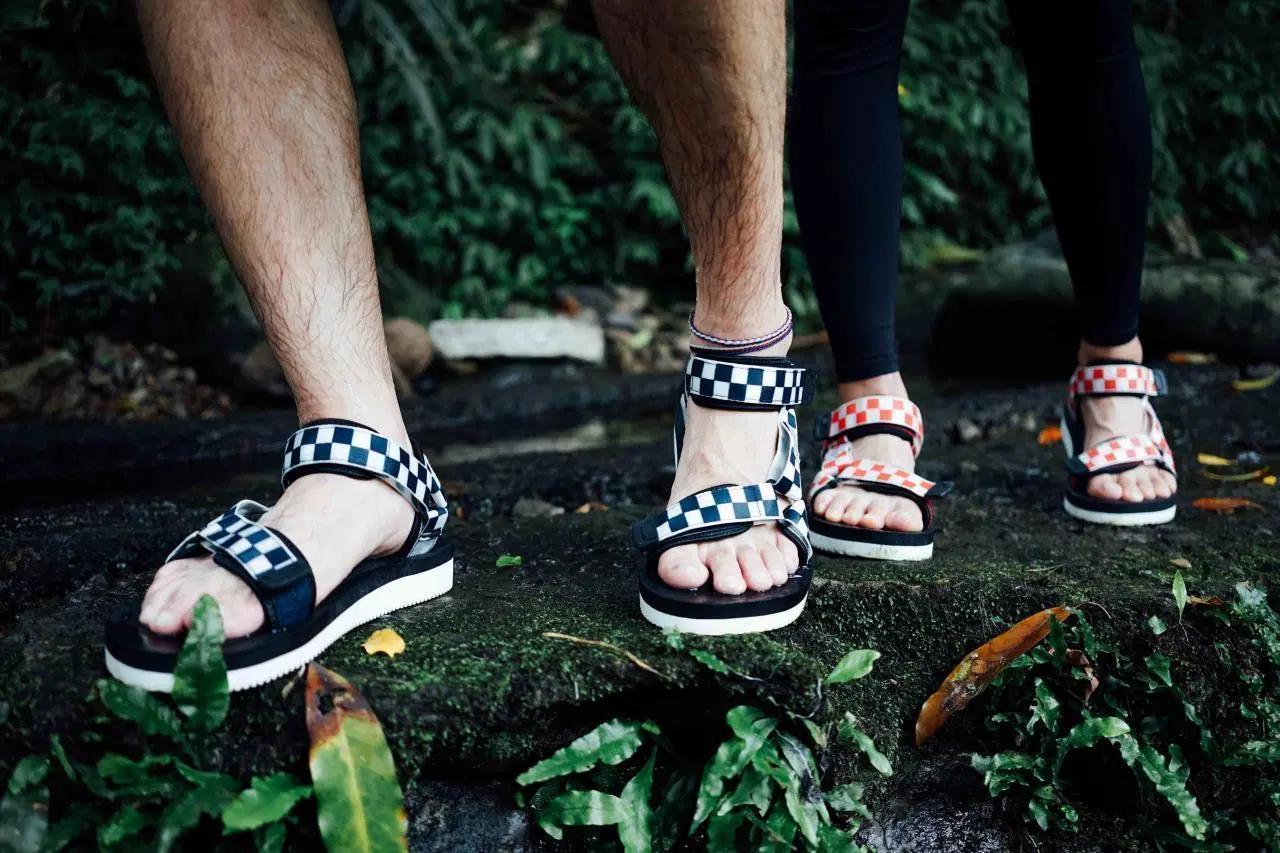 骆驼户外凉鞋推荐,选自己适合的凉鞋