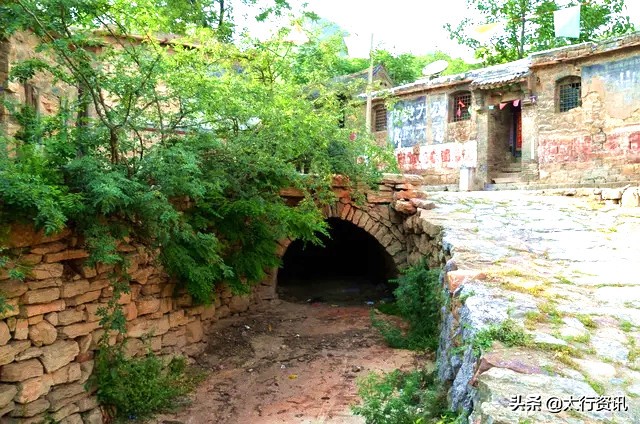 武安古村落视频,探秘石头村