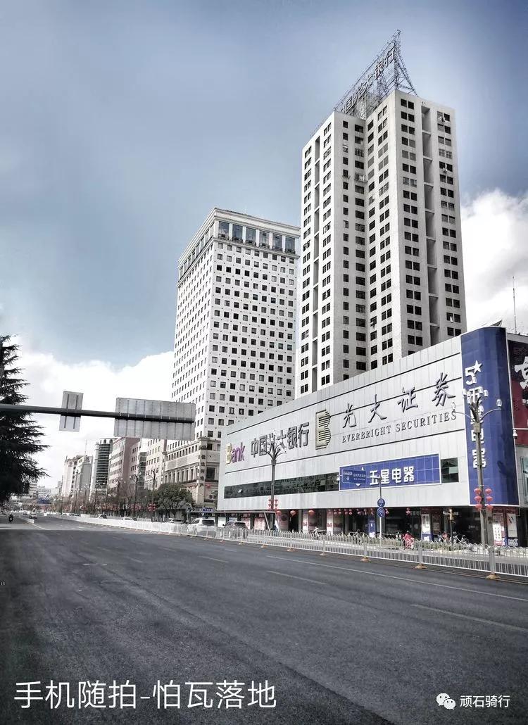 昆明的空城计,昆明空城计