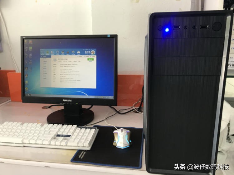 电脑开机主板报警是怎么回事,看电脑主板灯判断故障