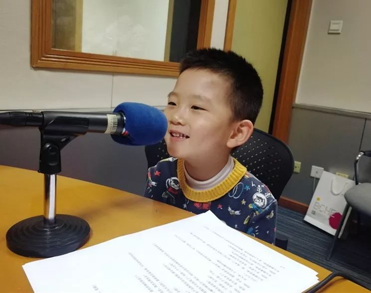 孩子运动过后腘窝出现囊肿,宝宝腹股沟发现有个鼓包