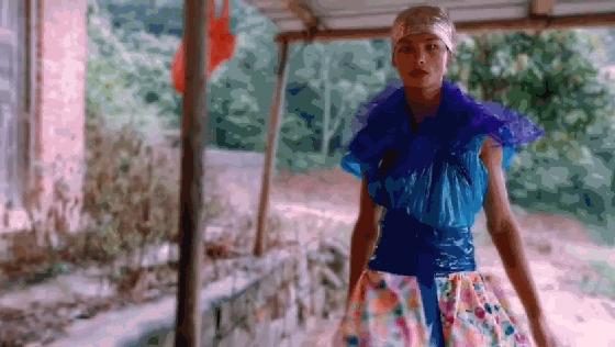 被国人嘲讽，却在国外封神！农村小伙成国际超模，打脸所有嘲笑者