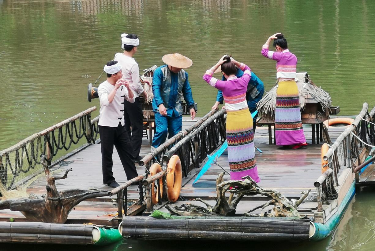 了解西双版纳的风俗和民族文化,西双版纳哈尼族特色民族文化