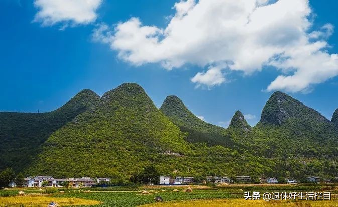 人在画中，画入眼底，赏“地球上最美丽的伤疤”