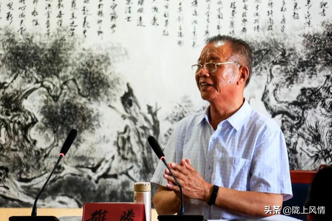 高山铸魂，苍根存气——军旅书画家雒胜奇记