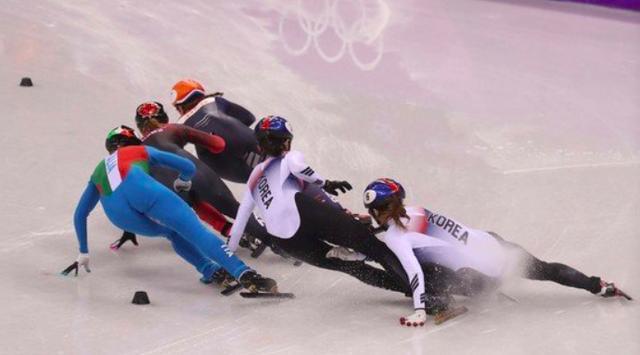 闊╁浗濂ヨ繍鍐犲啗琚墦,闊╁浗濂ヨ繍鍐犲啗琚暀缁冩墦