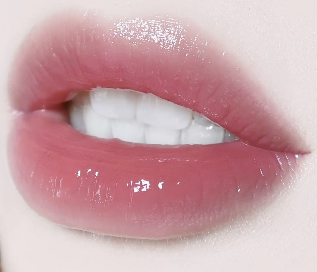 “茶艺口红”又返潮了！原来心机婊、绿茶白莲花都喜欢这些颜色