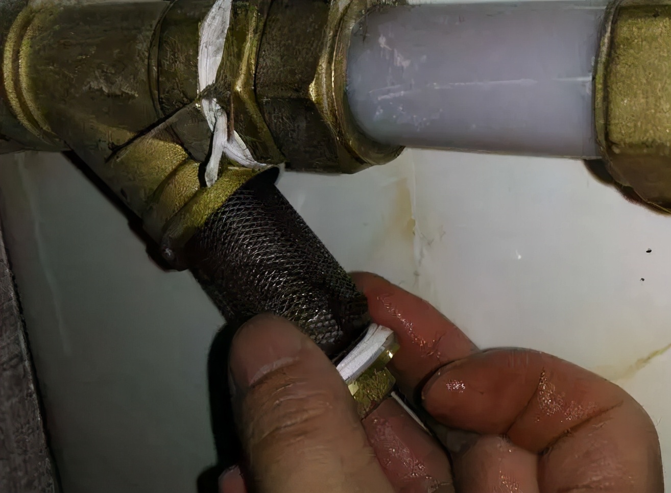 暖气不热怎么检查供暖管道,暖气不热过滤网在哪