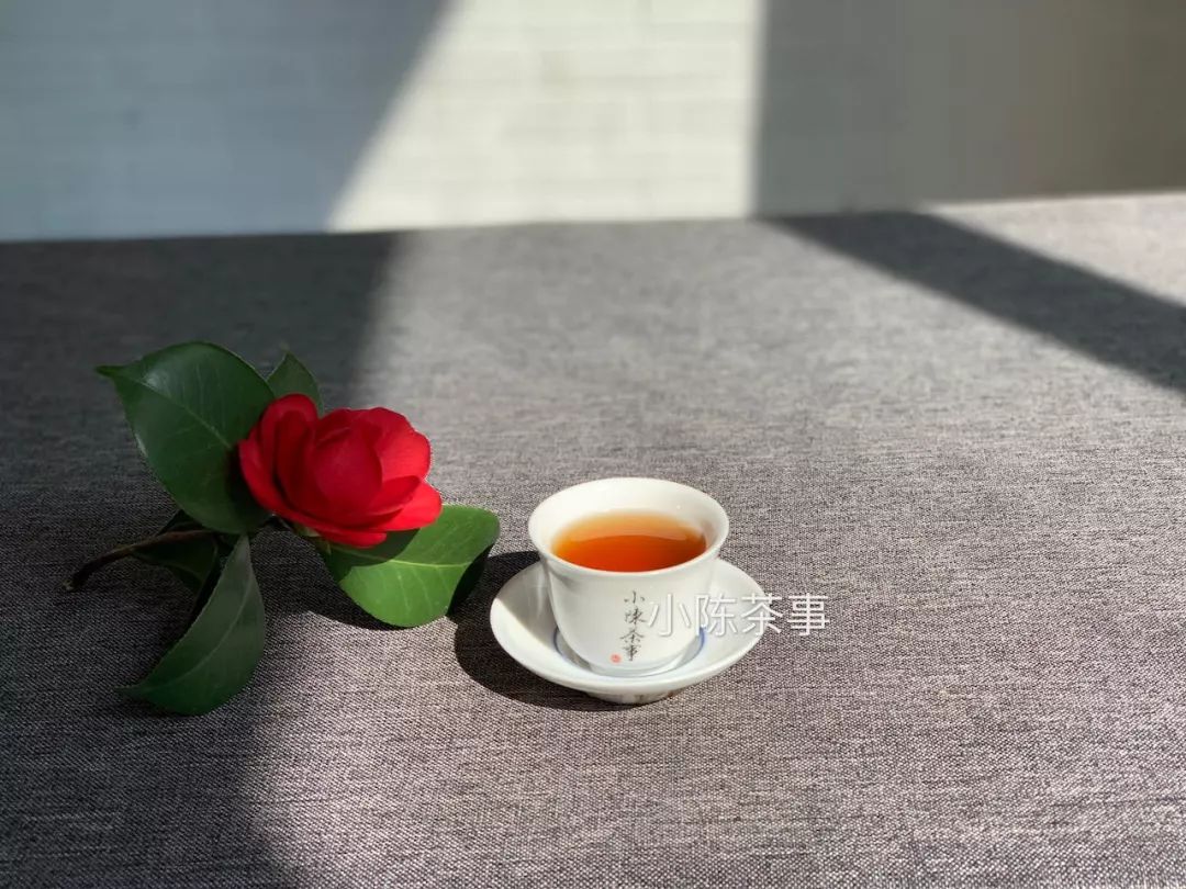 白茶基础工艺,白茶的种类和特点及冲泡方法