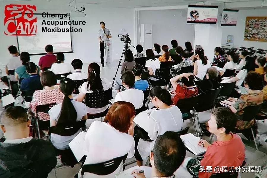 中暑掐人中有什么作用,中医中暑急救