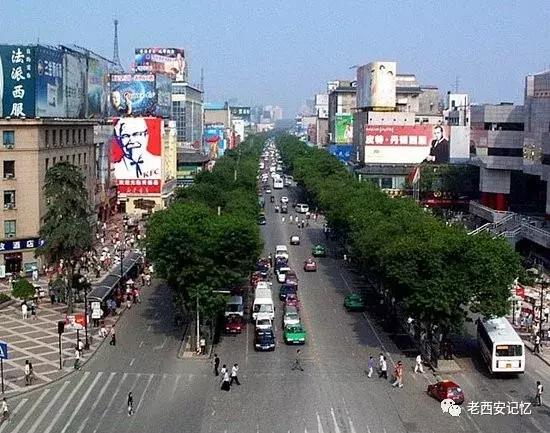 朱文杰高街,朱文杰衣服