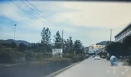 温岭槽罐车爆炸瞬间视频,温岭槽罐车爆炸什么样