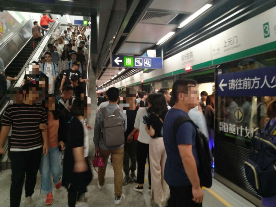 南京被拆除的城墙,地标建筑拆除一代人的回忆