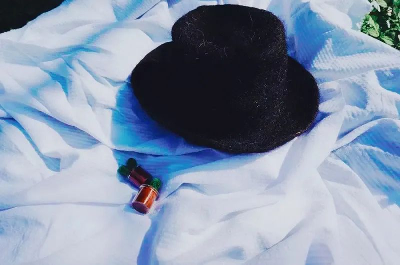 传统老式羊毛毡的制作,已消失的古老手工羊毛毡