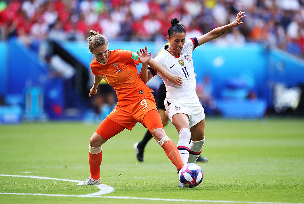 荷兰女足世界杯折戟，队内头牌当属米德玛，联赛最佳射手风光无限