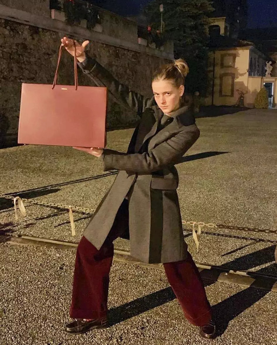 今年最流行最实用最能装的包包……竟然是购物袋？