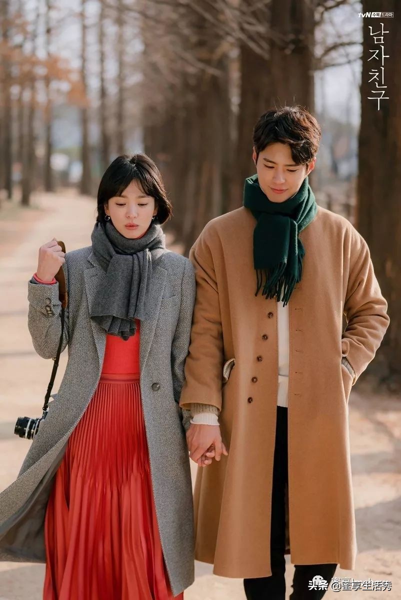 凯特王妃梅根穿衣搭配,凯特王妃和梅根穿衣打扮秋冬