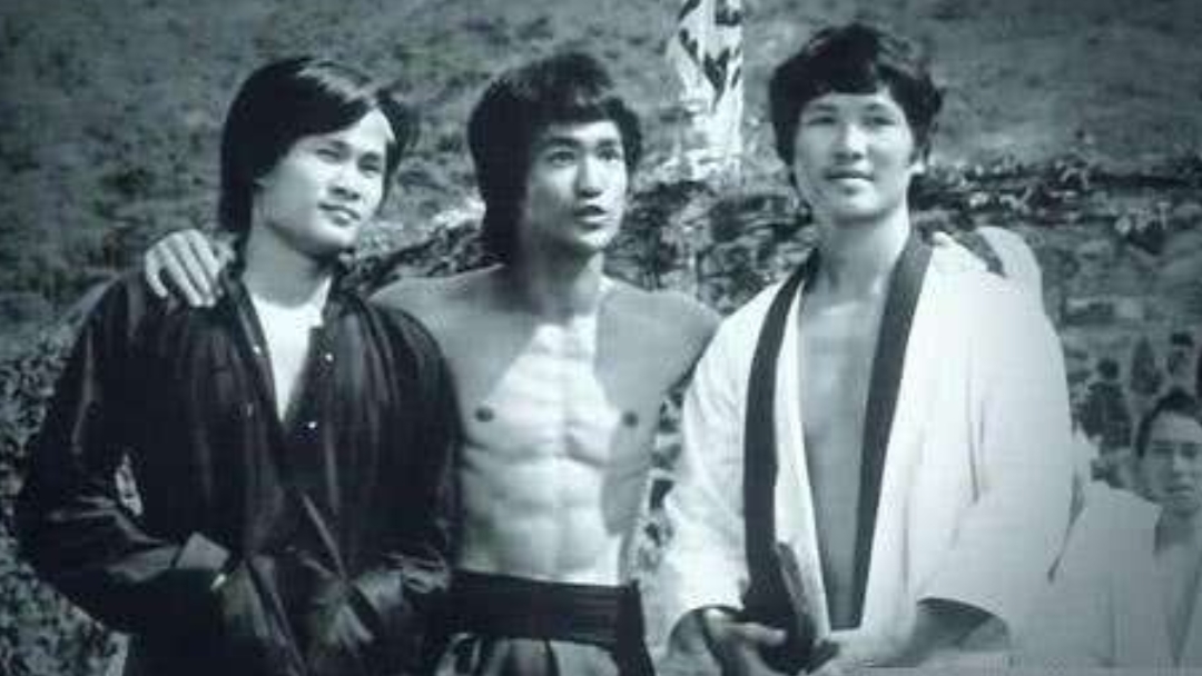 怀念已逝世多年的僵尸道长林正英,林正英主演的僵尸片僵尸道长