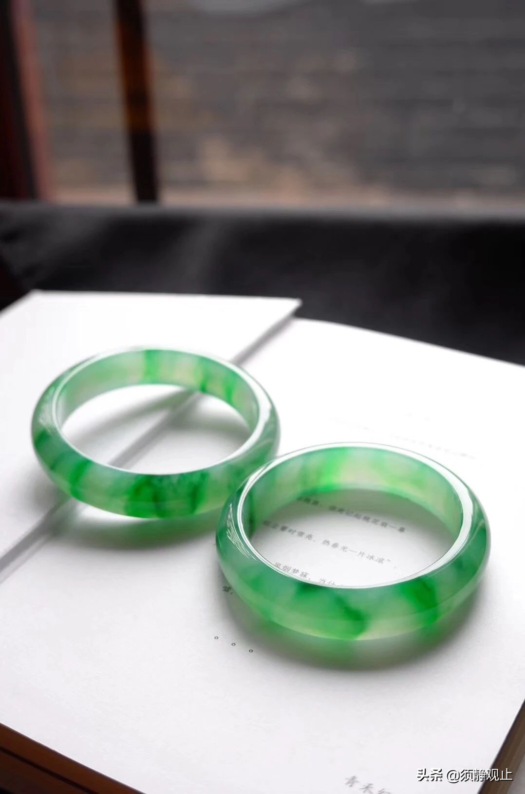 碧玉手镯圆条好看还是扁条好看,圆条手镯和扁条手镯哪个好看