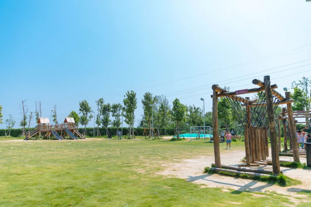 閮戝寳鍙ら晣灏忛櫌,閮戝寳涓紡灏忛櫌