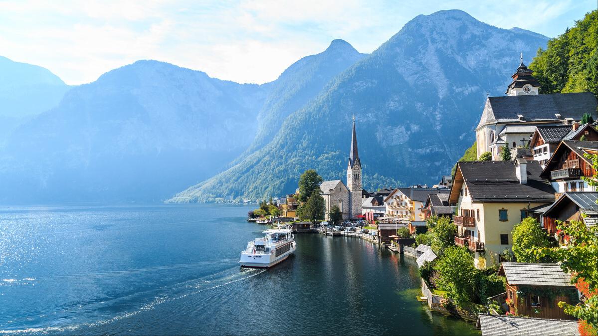 兼职代购的堂姐:当教学成为了副业,是什么把老师逼成了这样?