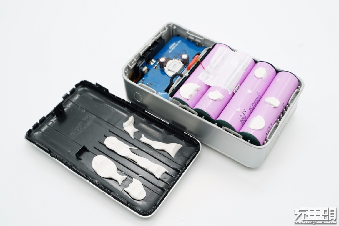 征拓20w快充拆解,征拓100w桌面充电器