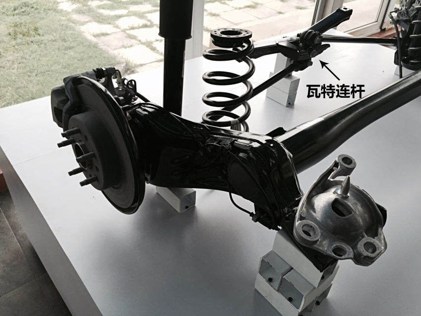 威朗pro底盘和老威朗底盘区别,英朗和威朗的底盘哪个好