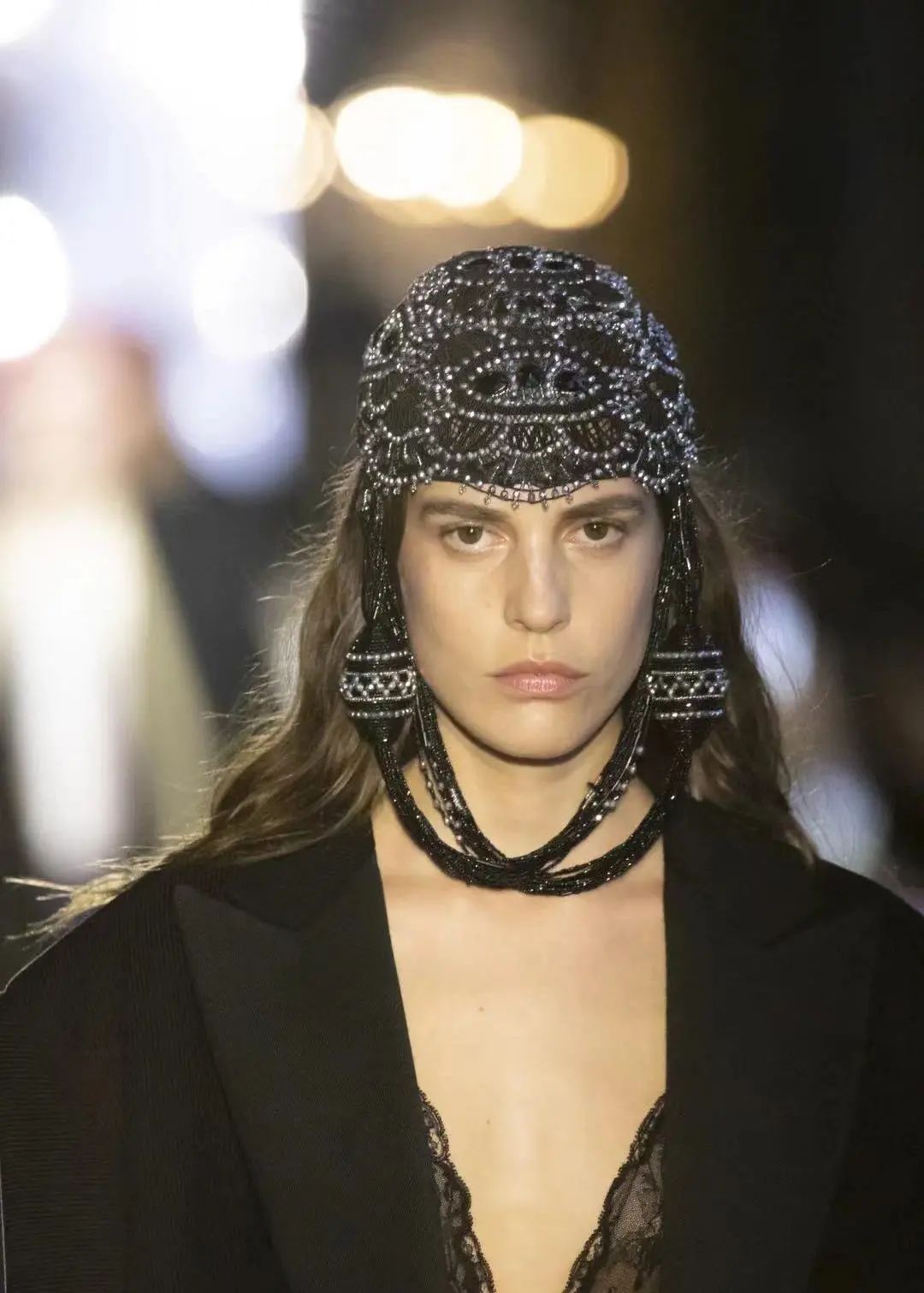 上海百场大秀时装周,百场大秀上海时装周