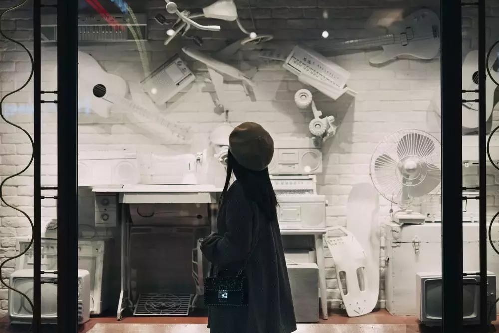 5天上岗,年入百万:微整形,正在毁掉无数中国女人