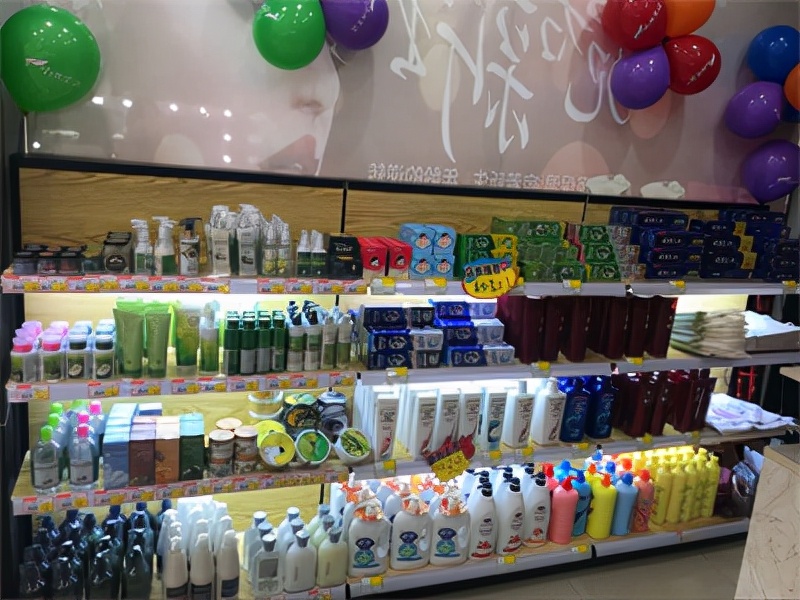 小资生活美妆店加盟,开化妆品店免加盟费