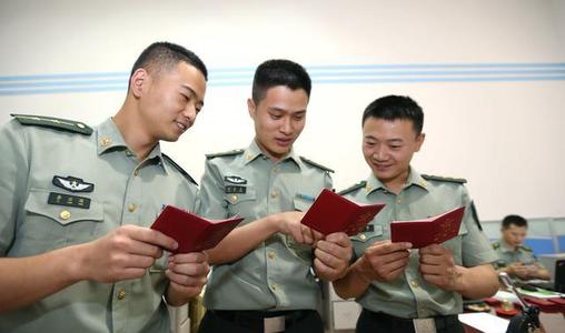 月薪12w的军队文职哪些人可以报考,军队文职岗位1:39值得考吗