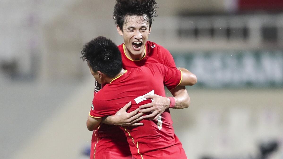 逆天改命战胜勇士,国足最新消息0-5惜败越南球员