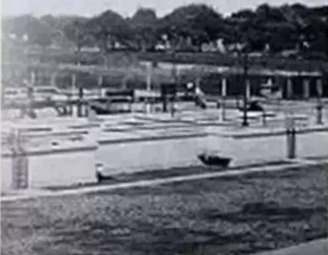 虹口足球场鲁迅,虹口足球场鲁迅纪念馆