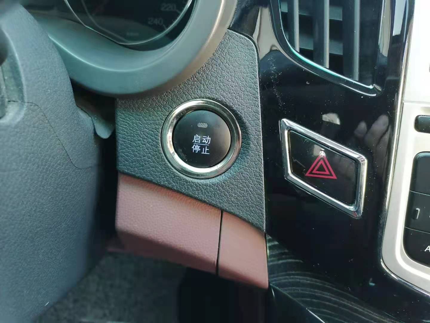 胖哥喜提星途,胖哥喜提爱车