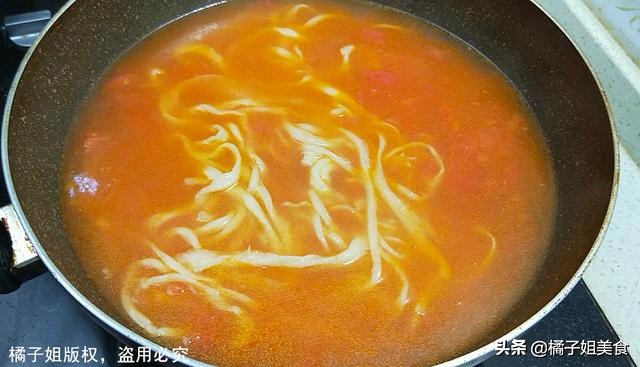 面条我从来不买，教你秘制拉面做法，筋道爽滑，1.5元面够3个人吃